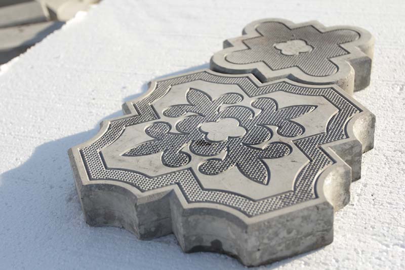 Плитка тротуарная «Ромашка» по доступным ценам в Орехово-Зуево