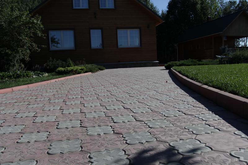 Плитка тротуарная «Ромашка» по доступным ценам в Орехово-Зуево